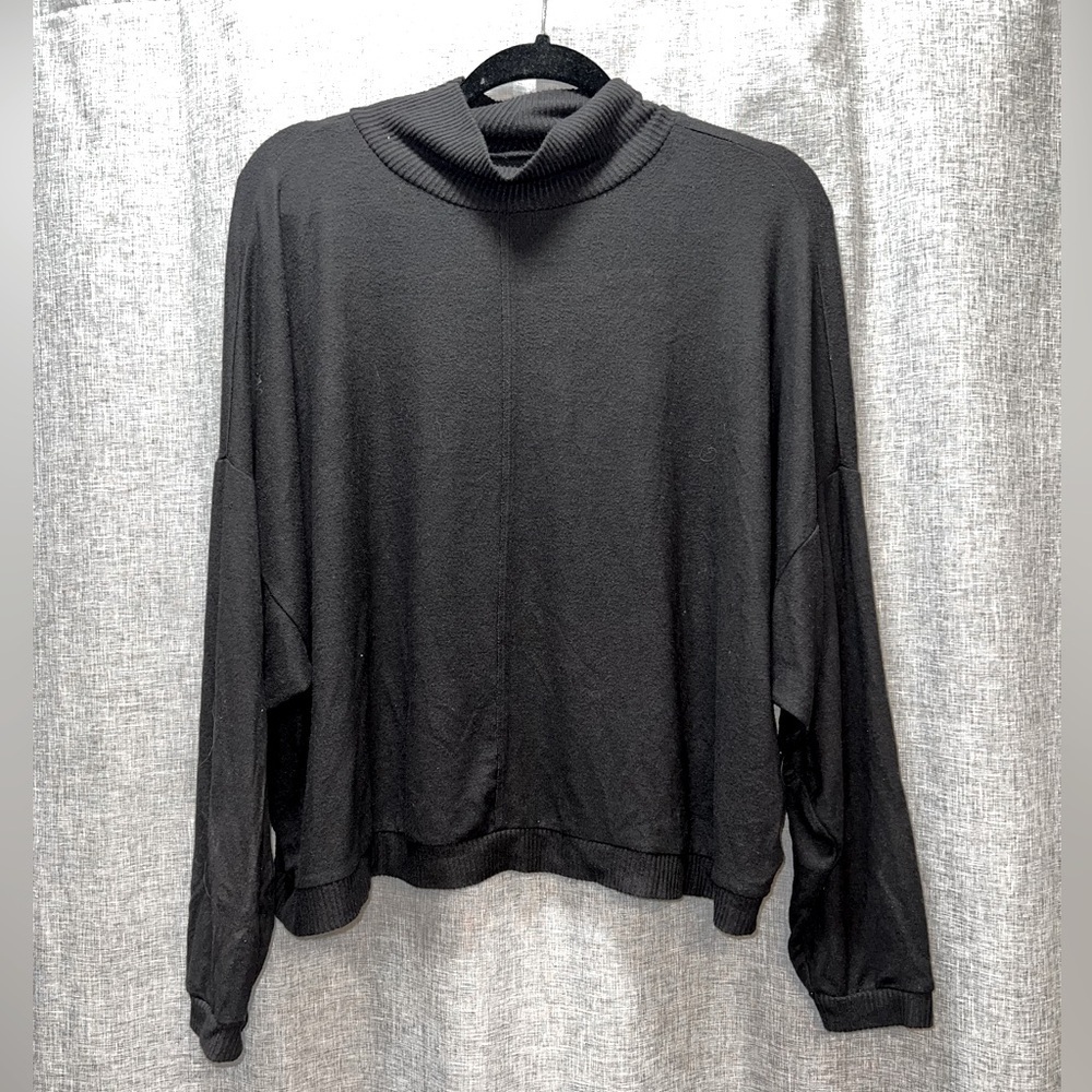 Women's Lucky Brand top Large